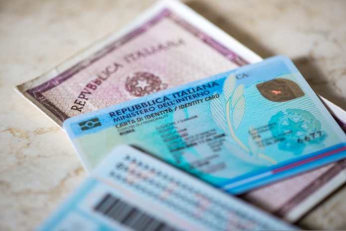 Italianos no exterior poderão solicitar identidade na Itália