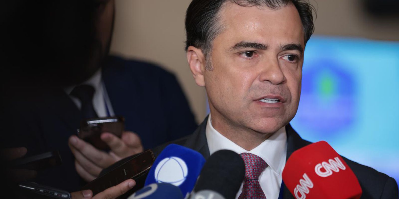 Diretor da Aneel critica Enel por tentar barrar processo de caducidade judicialmente