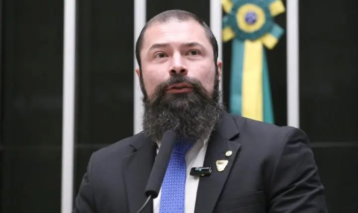 Comissão autoriza porte de arma para vigilantes fora do expediente