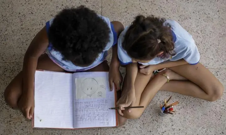 Uma em cada seis crianças de até 6 anos foi vítima de racismo no país